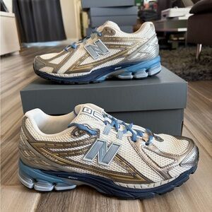 Men's New Balance 1906R Shoes Sneakers - White Silver Blue U1906RNJ